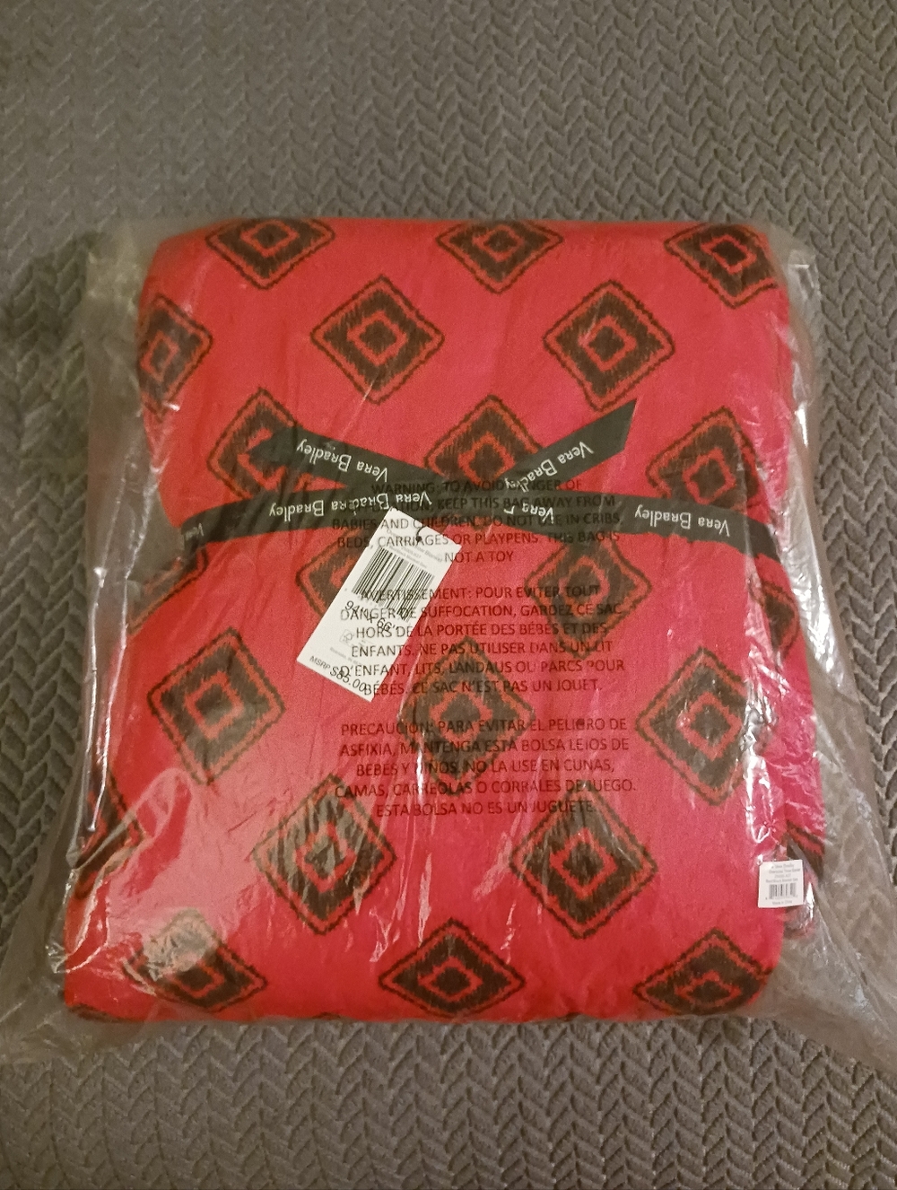 ❤️for my bestie❤️ ❤️Vera Bradley Red and Black Diamond Throw❤️